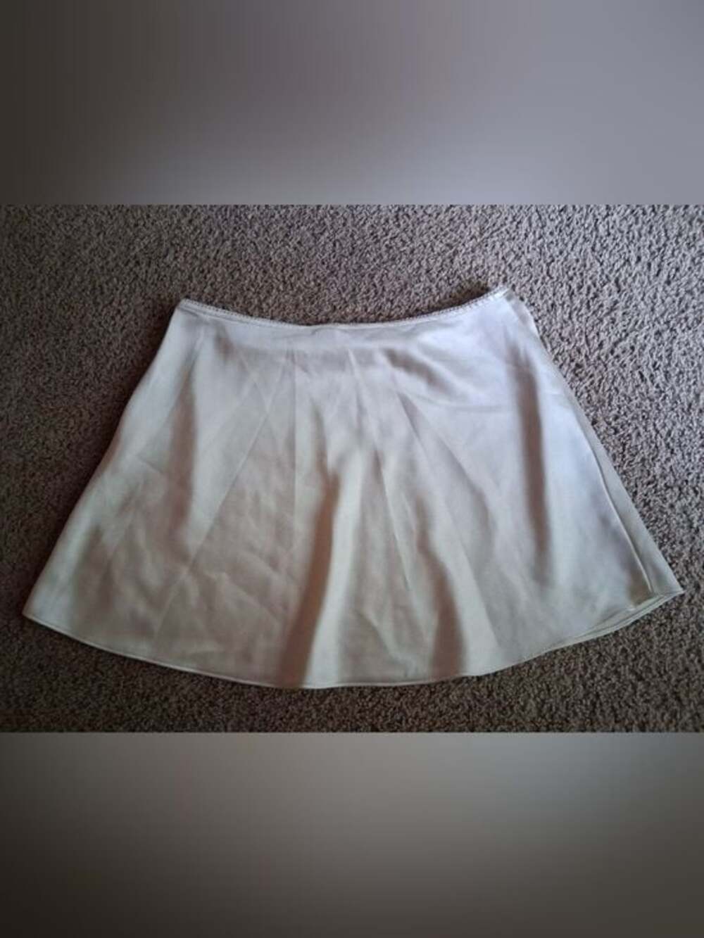 Satin Mini - Picture 3 of 5